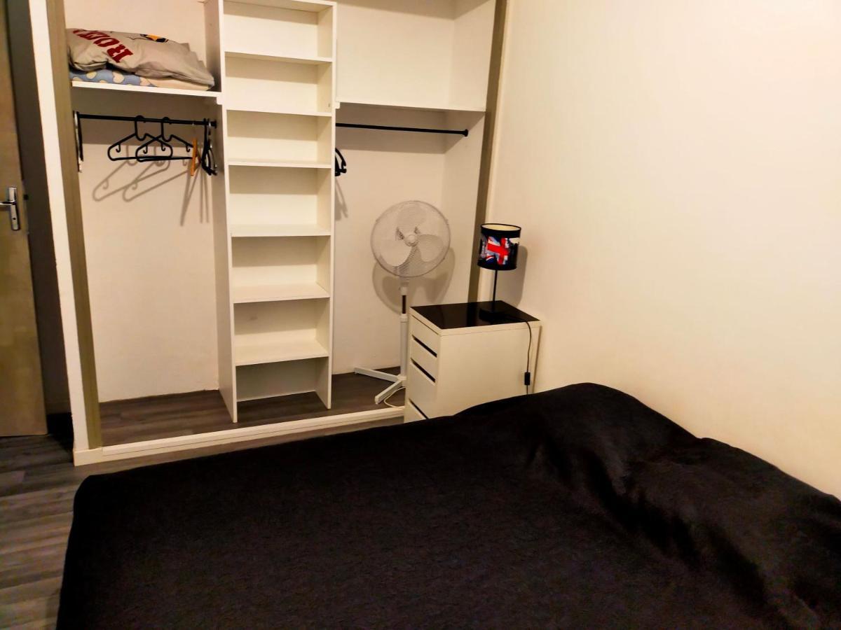 Appartement En Duplex Au 3Ieme Etage Sans Ascenseur Hyères Exterior foto
